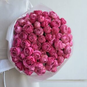 25 кустовых роз