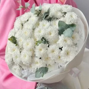 белая хризантема Алтай букет