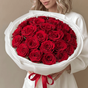 25 красных роз