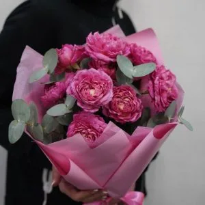 Мини комплимент из роз кустовых